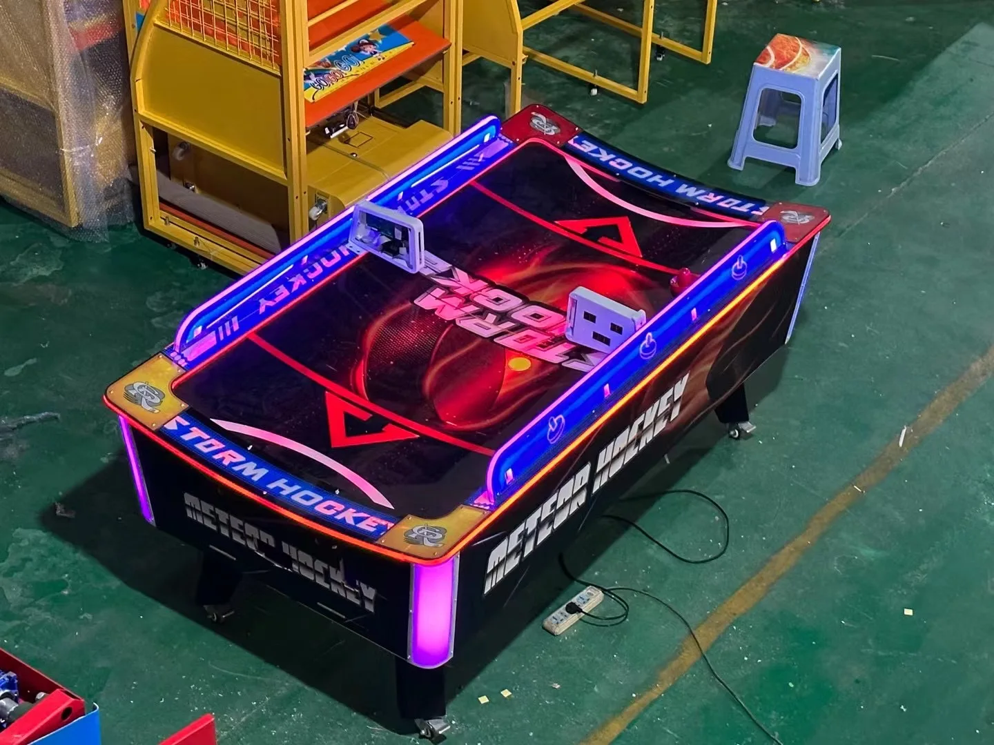 Máquina de Juego de Hockey de  - Arcade Games & Vending Llc reseña y precio